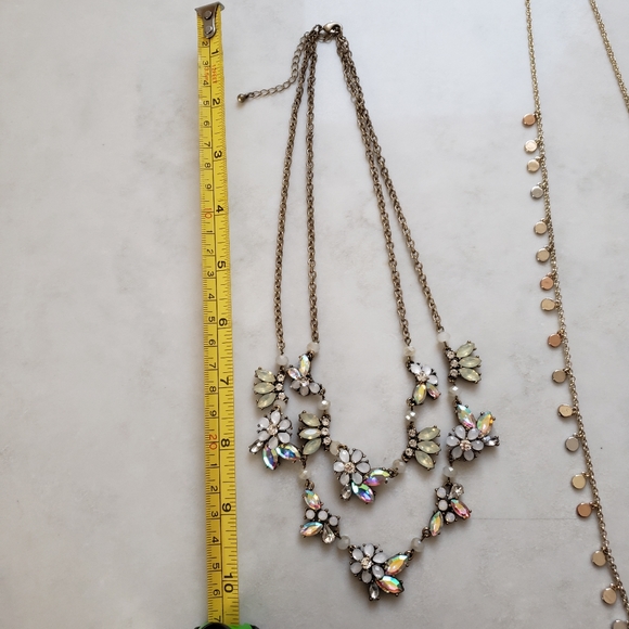 Two costume jewelery necklaces - Picture 6 of 6
